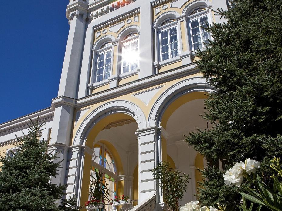 Hotel Astoria Balatonfured Exterior photo
